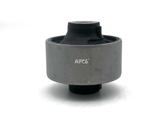 54570-En002 545001kk0b Car Suspension Bushing For Nissan Juke / Pulsar Hatchback